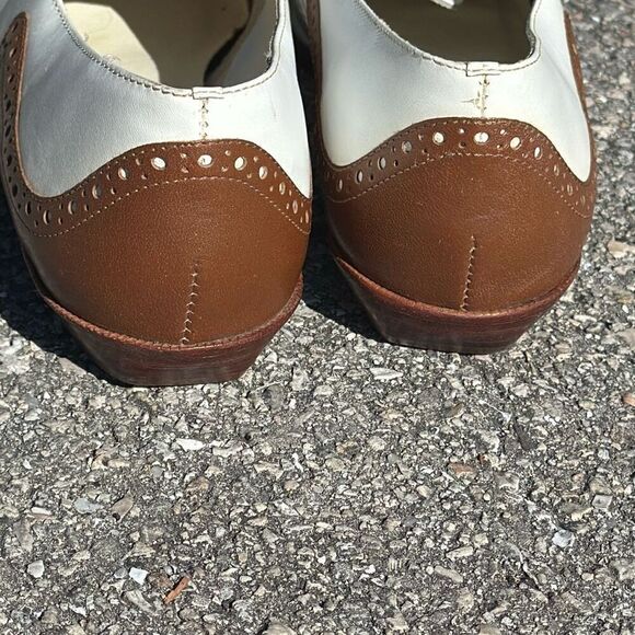Connie Collection Merge Vintage Wingtip White Brown Leather Size 8 1/2B - Picture 7 of 10